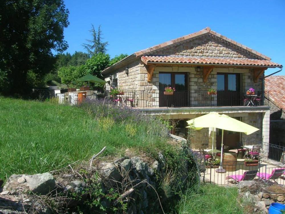 Aux Vieux Arceaux Hotel Mercuer Kültér fotó