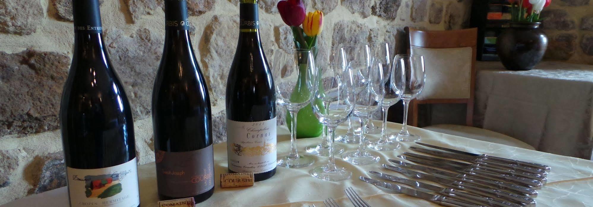 Aux Vieux Arceaux Hotel Mercuer Kültér fotó